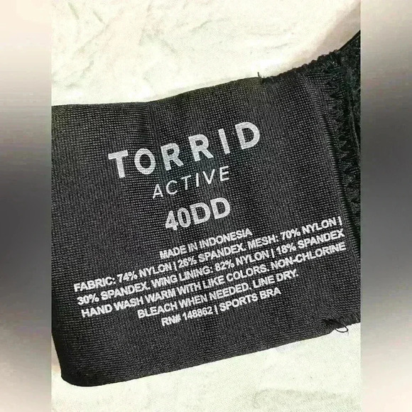 Torrid Mid Impact Underwire Adjustable Sports Bra Size 40DD - Picture 6 of 6